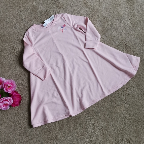 Swing Dresses - Picture 3 of 9